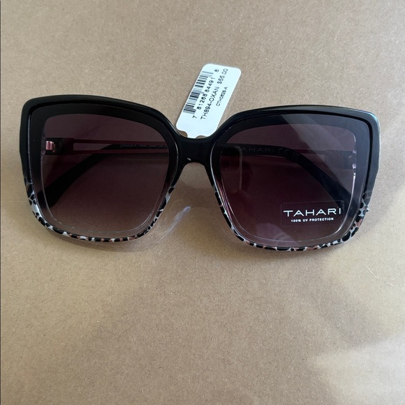 Tahari Black and Gold Sunglasses - Picture 7 of 7